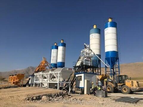 Best Concrete Batching Plants for Road Construction: Capacities & Types Explained